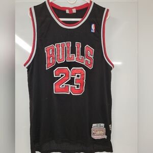 Michael Jordan Mitchell & Ness Hardwood Classics Black Jersey, XL/XXL